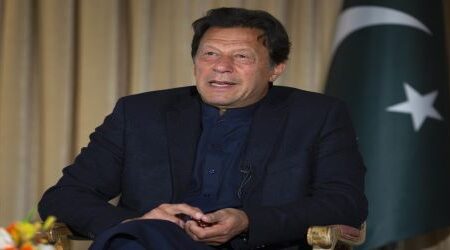 Atmosphere would be terrible at a Pakistan vs India clash according to Imran Khan