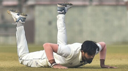 Ishant Sharma Suffers Muscle Tear | IPL Future in Doubt